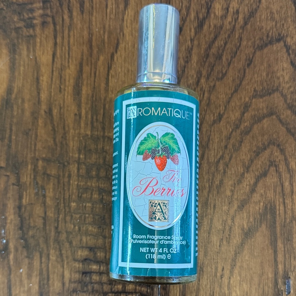 Vintage Aromatique ‘The Berries’ Room Fragrance Spray